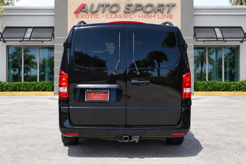 Used 2020 Mercedes-Benz Metris Passenger image 3