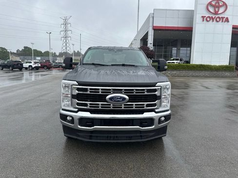 Used 2025 Ford F250 XLT AWD/4WD image 8