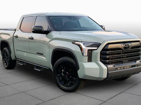 Used 2024 Toyota Tundra SR5 w/ SR5 Convenience Package AWD/4WD image 3