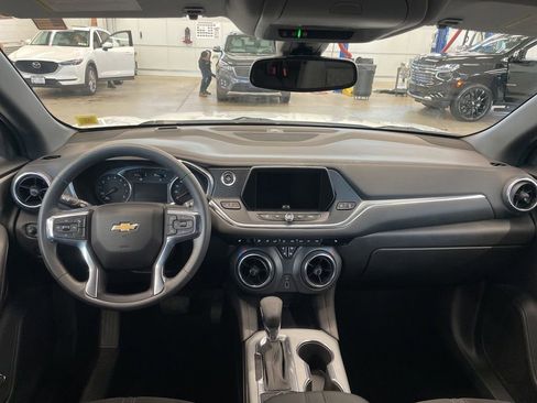 Used 2022 Chevrolet Blazer LT AWD/4WD image 6