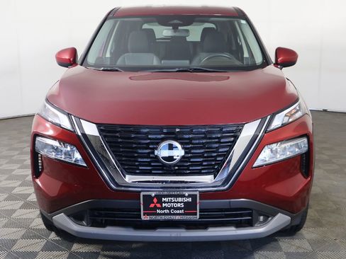 Used 2023 Nissan Rogue SV AWD/4WD image 9