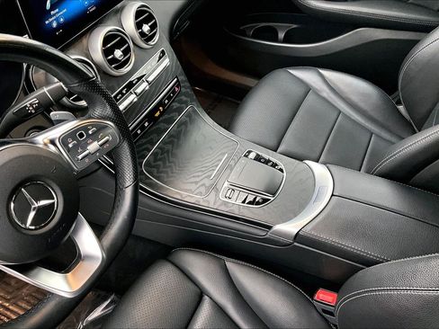 Used 2021 Mercedes-Benz GLC 300 image 15