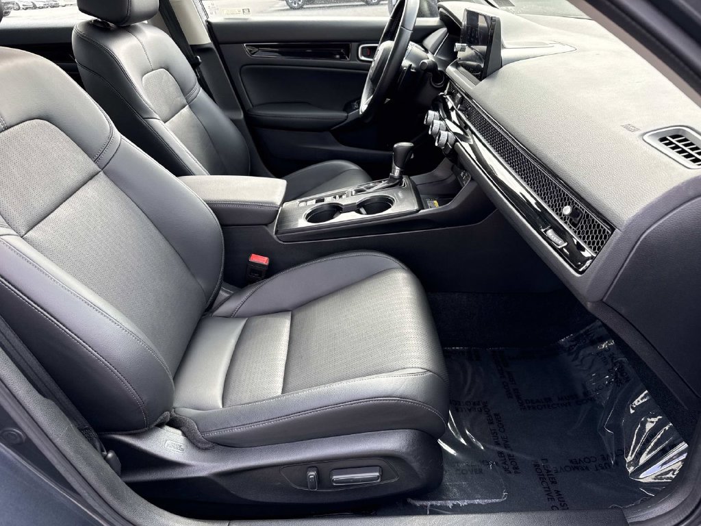 Used 2023 Honda Civic Touring image 21