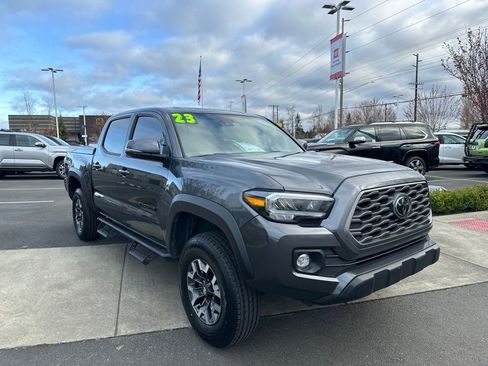 Certified 2023 Toyota Tacoma TRD Off-Road w/ TRD Premium Off Road Package image 7