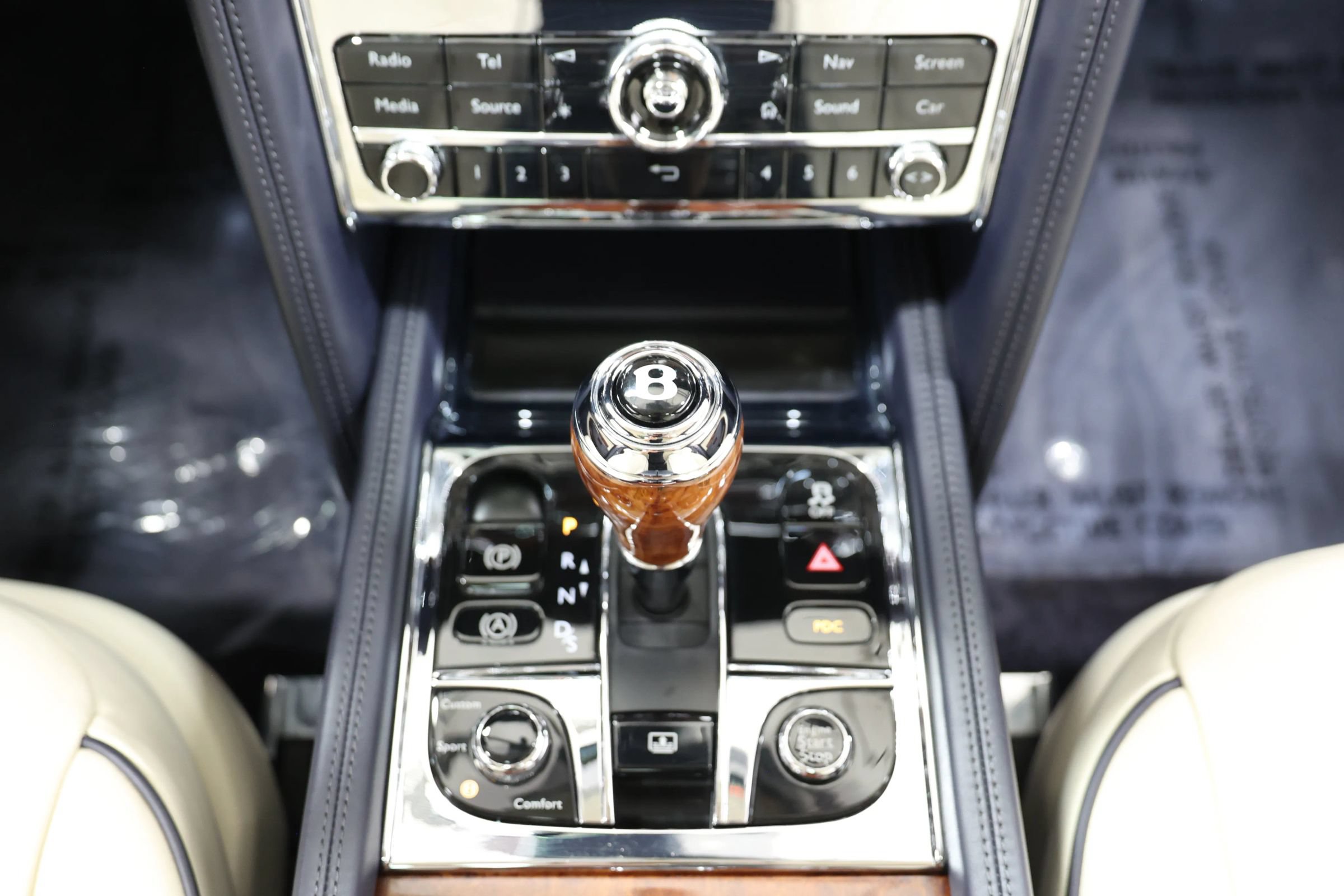 Used 2017 Bentley Mulsanne RWD image 56