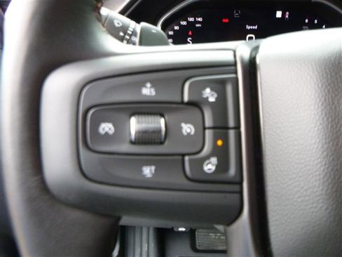 Used 2023 GMC Sierra 1500 AT4 w/ AT4 Preferred Package image 14