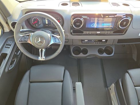 New 2026 Mercedes-Benz Sprinter 2500 image 14