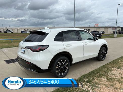 New 2026 Honda HR-V EX-L image 6