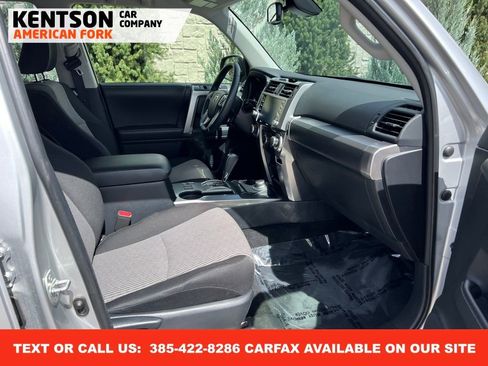 Used 2024 Toyota 4Runner SR5 image 31