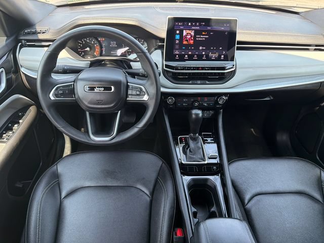 Used 2025 Jeep Compass Limited AWD/4WD image 23
