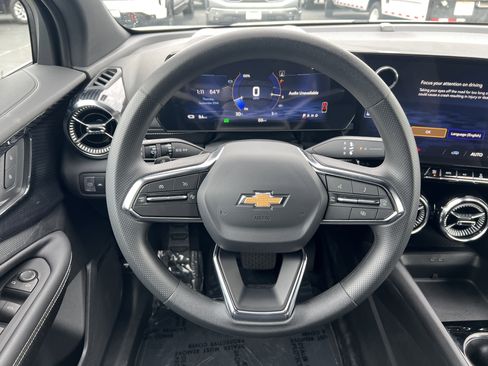 New 2025 Chevrolet Blazer EV LT image 26