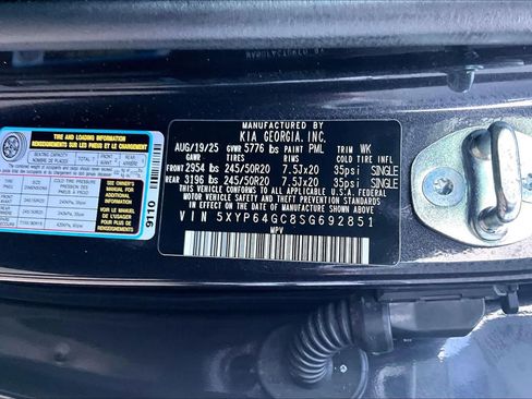 Certified 2025 Kia Telluride S FWD image 35
