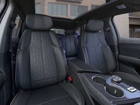 New 2026 Cadillac Optiq V AWD/4WD image 16