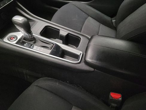 Used 2023 Nissan Sentra SV FWD image 26
