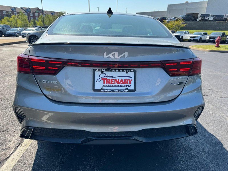 Used 2024 Kia Forte GT-Line w/ GT-Line Premium Package FWD image 4
