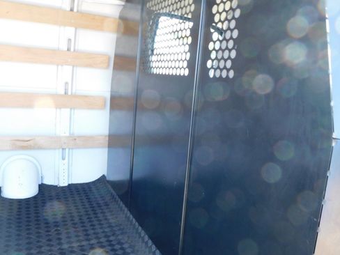 Used 2024 GMC Savana 2500 w/ Driver Convenience Package image 23