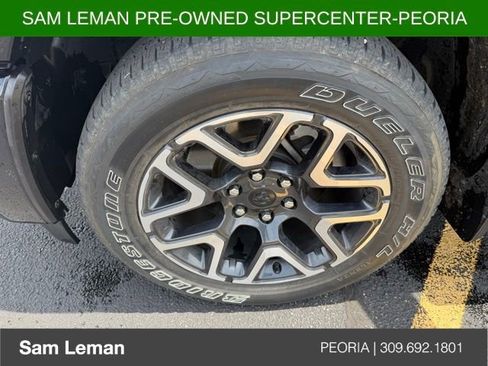 Used 2025 RAM 1500 Laramie w/ Sport Appearance Package AWD/4WD image 8