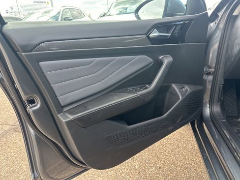 New 2026 Volkswagen Jetta SEL FWD image 13
