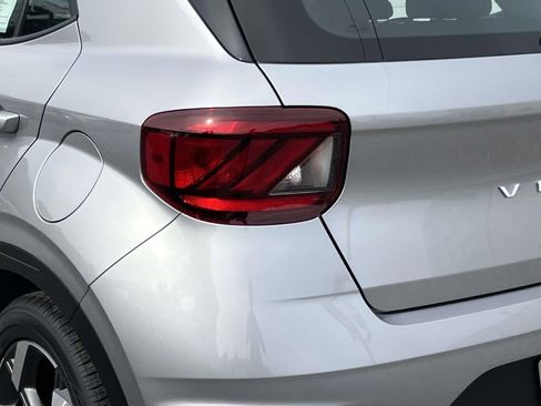 New 2026 Hyundai Venue SEL FWD image 8