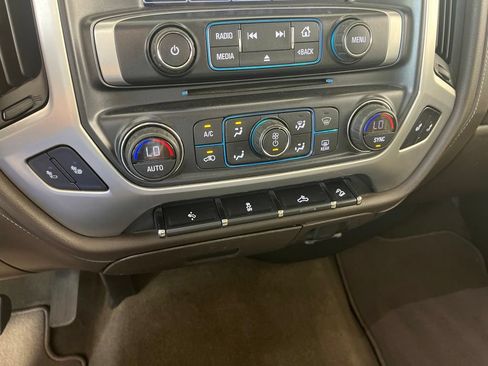Used 2018 GMC Sierra 1500 SLT w/ SLT Premium Package AWD/4WD image 35