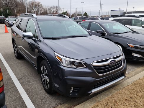 Used 2020 Subaru Outback Touring image 2