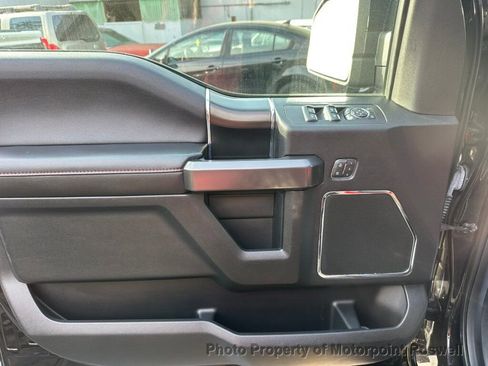Used 2019 Ford F150 Lariat AWD/4WD image 10
