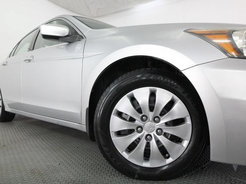 Used 2012 Honda Accord LX image 18