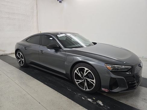 Used 2024 Audi e-tron GT Premium Plus AWD/4WD image 2