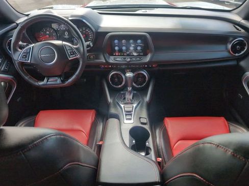 Certified 2022 Chevrolet Camaro SS image 21