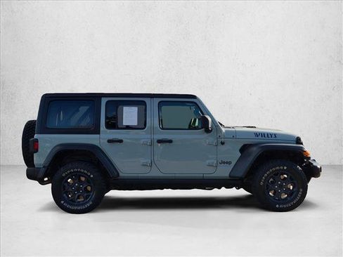 Used 2023 Jeep Wrangler Unlimited w/ Cold Weather Group AWD/4WD image 4