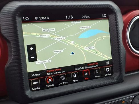 Used 2021 Jeep Gladiator Rubicon AWD/4WD image 9