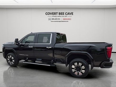 Used 2024 GMC Sierra 2500 Denali w/ Denali Reserve Package image 6