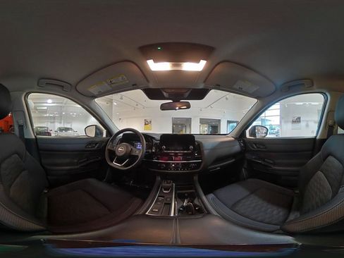 Used 2025 Nissan Pathfinder SV FWD image 44