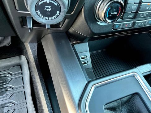 Used 2017 Ford F150 Raptor w/ Equipment Group 802A Luxury AWD/4WD image 17