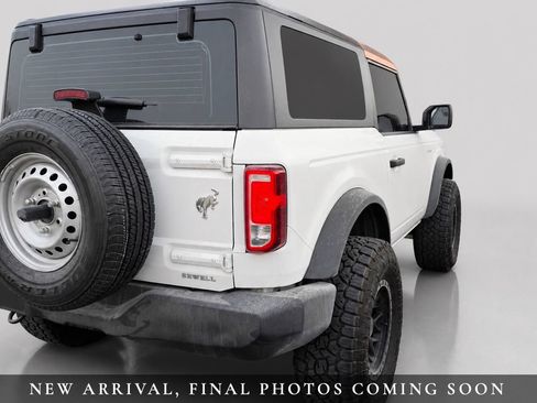 Used 2025 Ford Bronco 2-Door AWD/4WD image 4