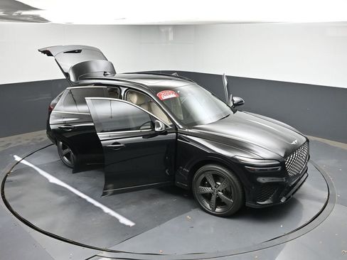 Used 2025 Genesis GV70 3.5T Sport w/ Sport Prestige Package AWD/4WD image 47