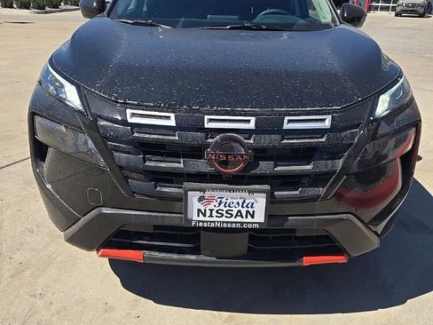 New 2026 Nissan Rogue SV image 2