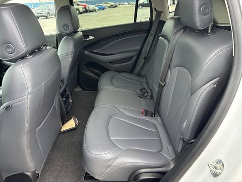 Used 2019 Buick Envision Essence image 11