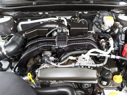 Used 2025 Subaru Outback Premium AWD/4WD image 29