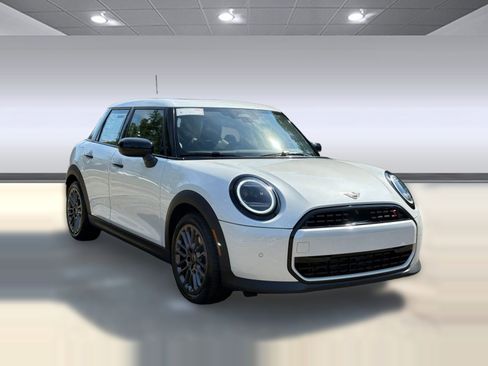 Used 2025 MINI Cooper S image 7