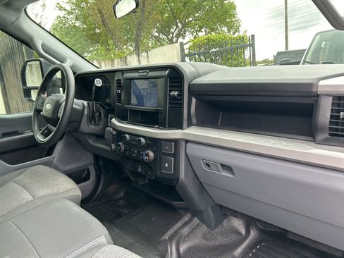 Used 2025 Ford F350 XL image 8
