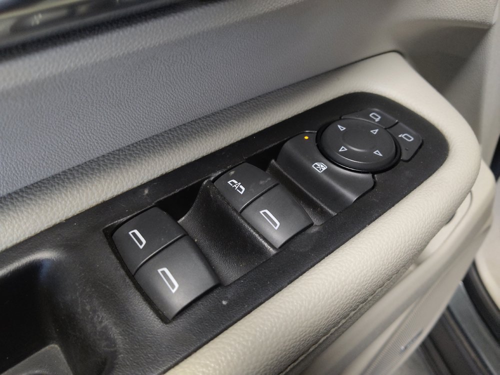Used 2019 GMC Terrain Denali w/ Advanced Safety Package FWD image 27