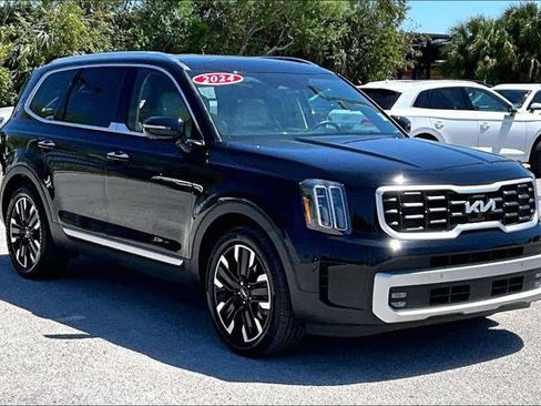 Used 2024 Kia Telluride SX Prestige w/ Towing Package AWD/4WD image 2