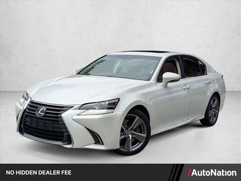 Used 2016 Lexus GS 200t w/ Preferred Accessory Package RWD image 1