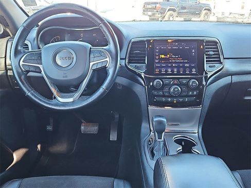 Used 2020 Jeep Grand Cherokee Altitude image 19