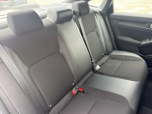 Used 2024 Honda Civic Sport image 9