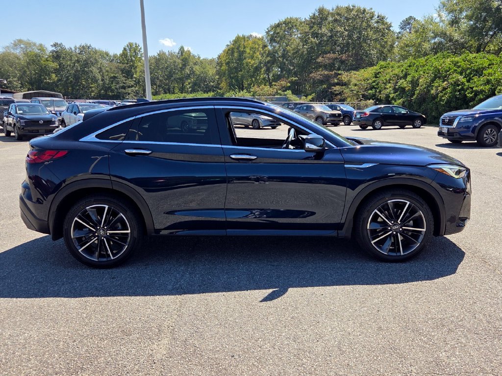 Used 2023 INFINITI QX55 Essential AWD/4WD image 13