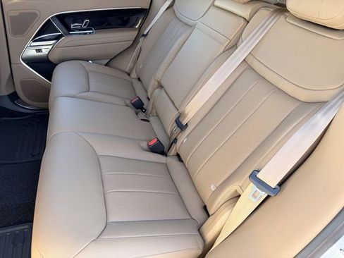 New 2026 Land Rover Range Rover SE AWD/4WD image 16