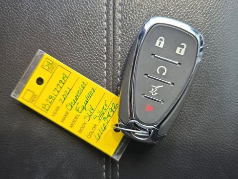 Used 2021 Chevrolet Equinox Premier w/ Redline Edition image 21