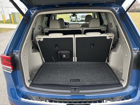 New 2026 Volkswagen Atlas SE image 27